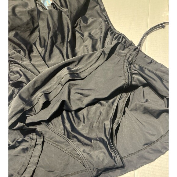 B2prity One Piece Swimdress Black Size 2XL(16W) New With Tag - Picture 10 of 10